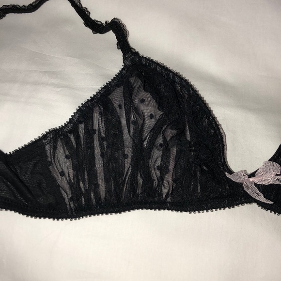 Victoria's Secret Bralette Size Small - Picture 2 of 5